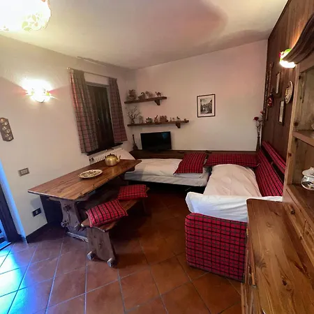 Romantico Chalet Delle Alpi N 0017 프레셍디디에
